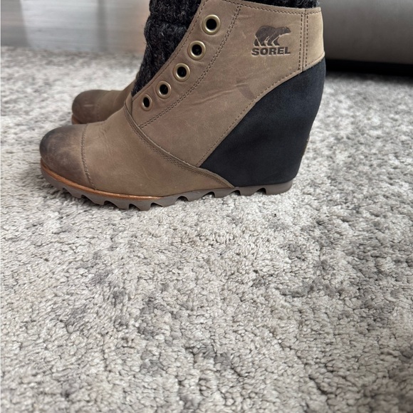 Sorel Women's Joanie Sweater Boot - Olive Black - Picture 6 of 10